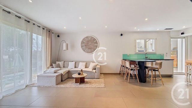 Maison &agrave; vendre - 4 pi&egrave;ces - 98 m2 - St Gilles - 30 - LANGUEDOC-ROUSSILLON