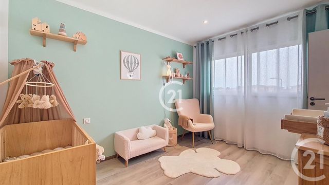 Maison &agrave; vendre - 4 pi&egrave;ces - 98 m2 - St Gilles - 30 - LANGUEDOC-ROUSSILLON