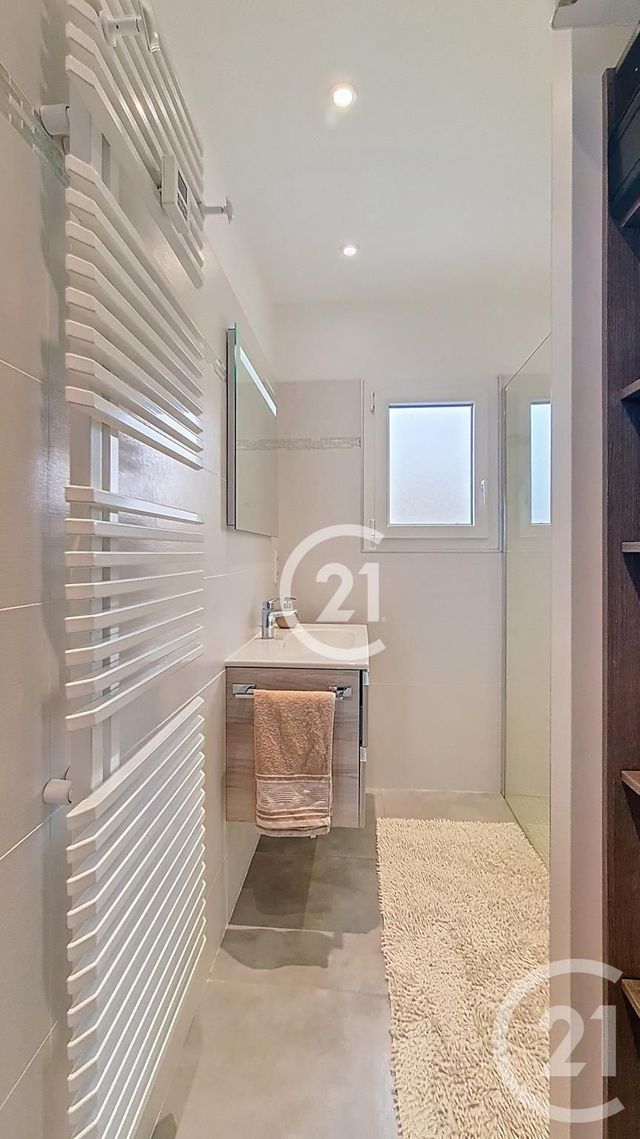 Maison &agrave; vendre - 4 pi&egrave;ces - 98 m2 - St Gilles - 30 - LANGUEDOC-ROUSSILLON