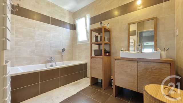 Maison &agrave; vendre - 5 pi&egrave;ces - 119,36 m2 - Beauvoisin - 30 - LANGUEDOC-ROUSSILLON