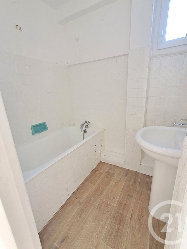 Appartement F2 à louer - 2 pièces - 52,97 m2 - Sete - 34 - LANGUEDOC-ROUSSILLON