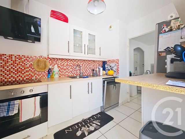 Appartement F3 à vendre - 3 pièces - 65,14 m2 - Sete - 34 - LANGUEDOC-ROUSSILLON