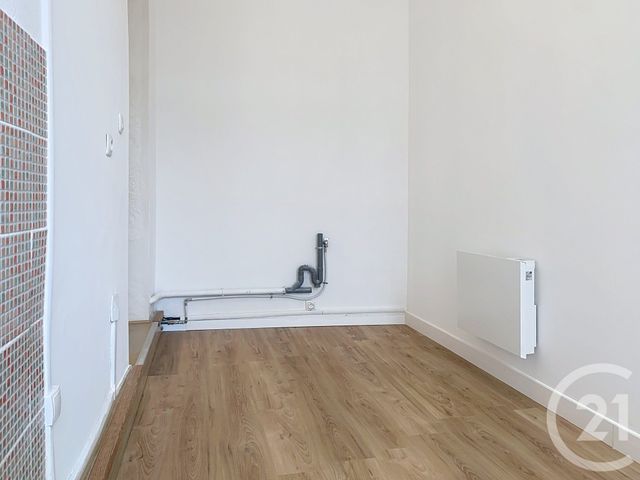 Appartement F3 &agrave; louer - 3 pi&egrave;ces - 71,08 m2 - Sete - 34 - LANGUEDOC-ROUSSILLON