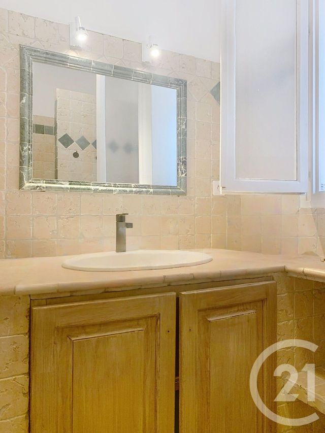 Appartement F3 &agrave; louer - 3 pi&egrave;ces - 71,08 m2 - Sete - 34 - LANGUEDOC-ROUSSILLON