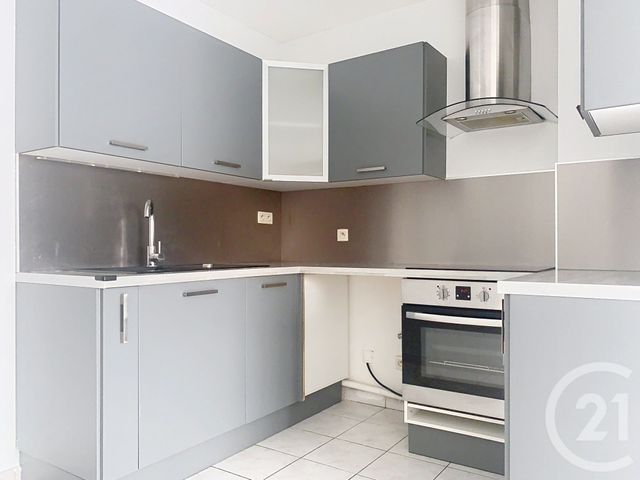Appartement F3 &agrave; louer - 3 pi&egrave;ces - 57,79 m2 - Sete - 34 - LANGUEDOC-ROUSSILLON