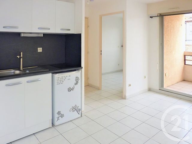 Appartement F2 &agrave; louer - 2 pi&egrave;ces - 21,75 m2 - Sete - 34 - LANGUEDOC-ROUSSILLON