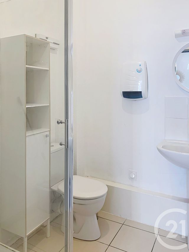 Appartement F1 &agrave; louer - 1 pi&egrave;ce - 16,58 m2 - Sete - 34 - LANGUEDOC-ROUSSILLON