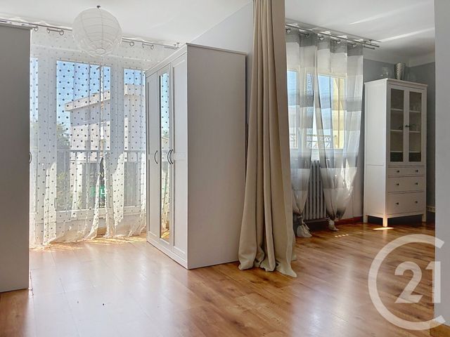 Appartement F3 &agrave; louer - 4 pi&egrave;ces - 82 m2 - Sete - 34 - LANGUEDOC-ROUSSILLON