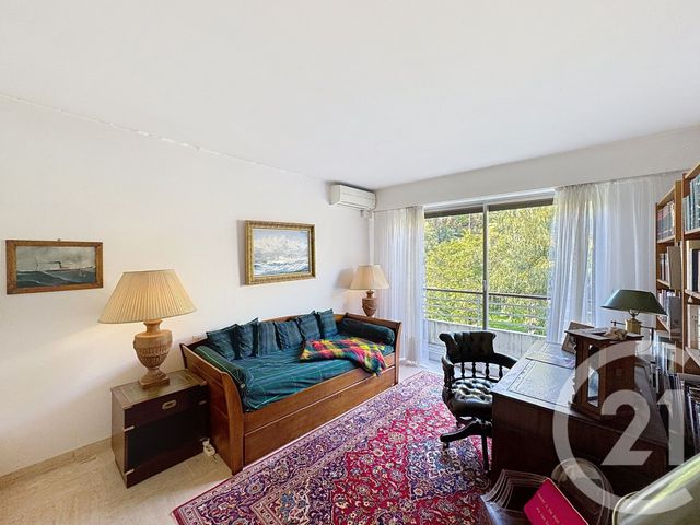 Appartement F3 &agrave; vendre - 3 pi&egrave;ces - 114 m2 - Cannes - 06 - PROVENCE-ALPES-COTE-D-AZUR