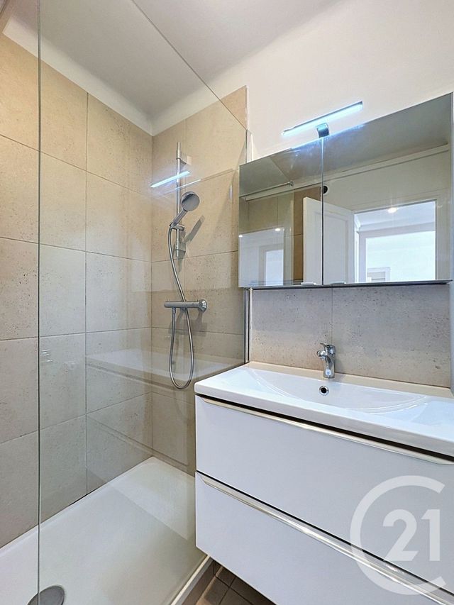 Appartement F2 &agrave; vendre - 2 pi&egrave;ces - 46 m2 - Cannes - 06 - PROVENCE-ALPES-COTE-D-AZUR