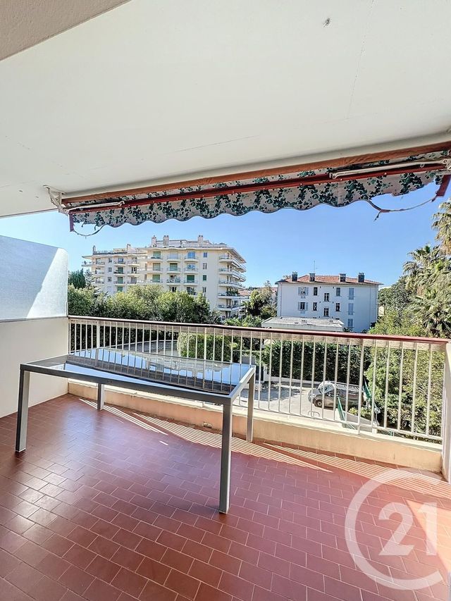Appartement F2 à vendre - 2 pièces - 57 m2 - Cannes - 06 - PROVENCE-ALPES-COTE-D-AZUR
