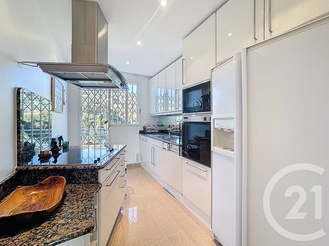 Appartement F2 &agrave; vendre - 2 pi&egrave;ces - 67 m2 - Cannes - 06 - PROVENCE-ALPES-COTE-D-AZUR