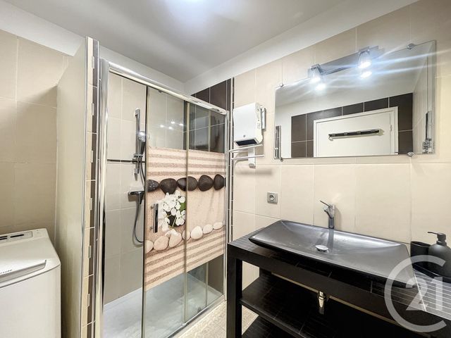 Appartement F2 &agrave; louer - 2 pi&egrave;ces - 51,48 m2 - Le Cannet - 06 - PROVENCE-ALPES-COTE-D-AZUR