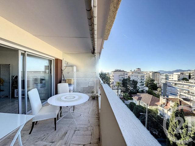 Appartement F1 à vendre - 1 pièce - 32,58 m2 - Cannes - 06 - PROVENCE-ALPES-COTE-D-AZUR