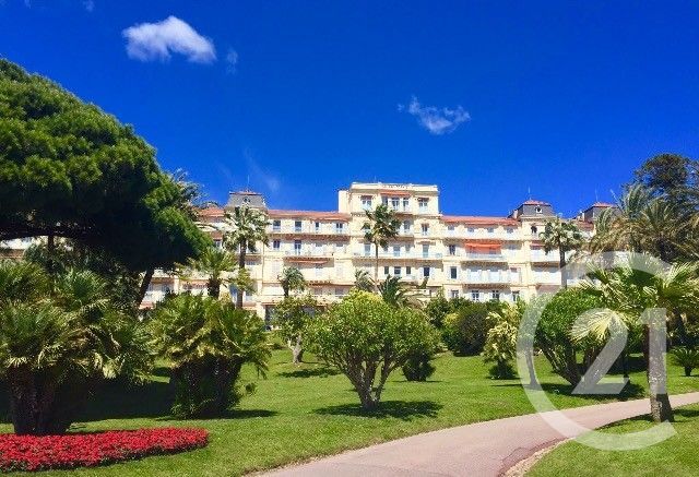 Appartement F3 à vendre - 3 pièces - 77,28 m2 - Cannes - 06 - PROVENCE-ALPES-COTE-D-AZUR