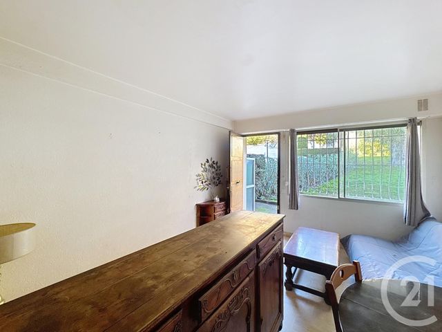 Appartement F2 &agrave; vendre - 2 pi&egrave;ces - 35 m2 - Cannes - 06 - PROVENCE-ALPES-COTE-D-AZUR
