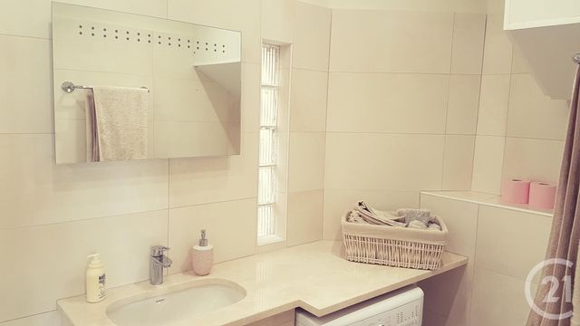 Appartement F2 à vendre - 2 pièces - 38,50 m2 - Cannes - 06 - PROVENCE-ALPES-COTE-D-AZUR