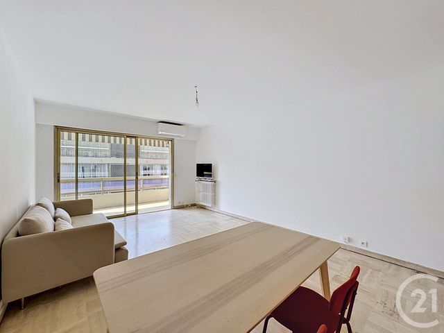 Appartement F3 &agrave; vendre - 3 pi&egrave;ces - 80 m2 - Cannes - 06 - PROVENCE-ALPES-COTE-D-AZUR