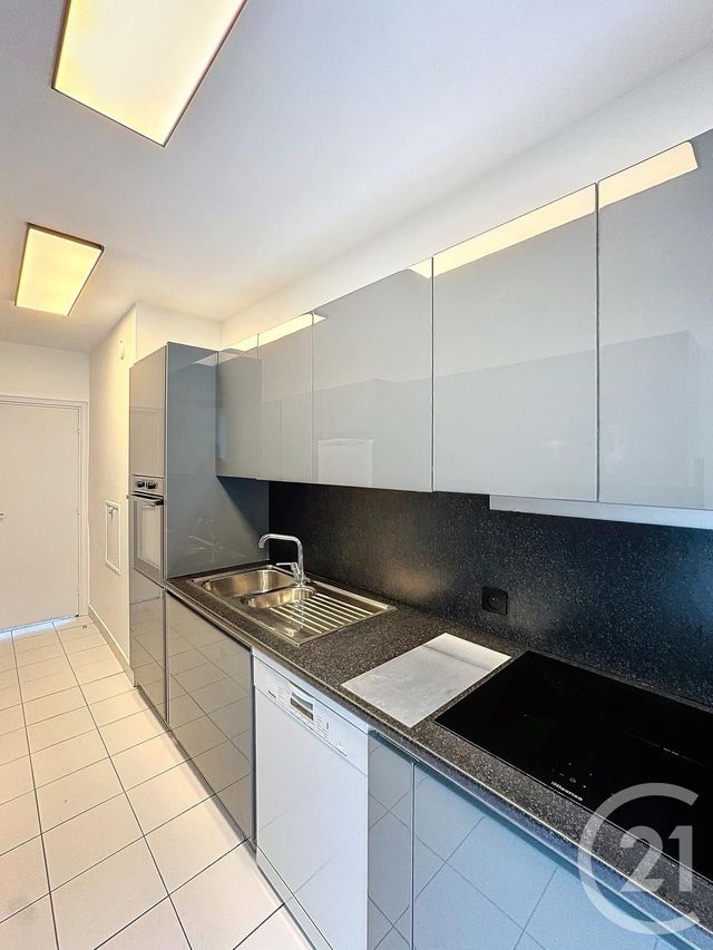 Appartement F2 à vendre - 2 pièces - 68,54 m2 - Cannes - 06 - PROVENCE-ALPES-COTE-D-AZUR