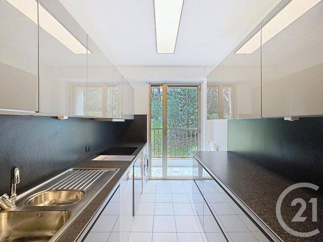 Appartement F2 à vendre - 2 pièces - 68,54 m2 - Cannes - 06 - PROVENCE-ALPES-COTE-D-AZUR