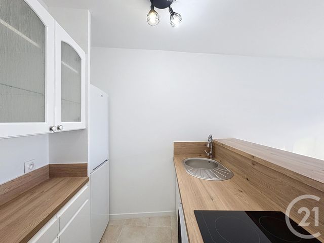 Appartement F1 &agrave; vendre - 1 pi&egrave;ce - 31 m2 - Cannes - 06 - PROVENCE-ALPES-COTE-D-AZUR