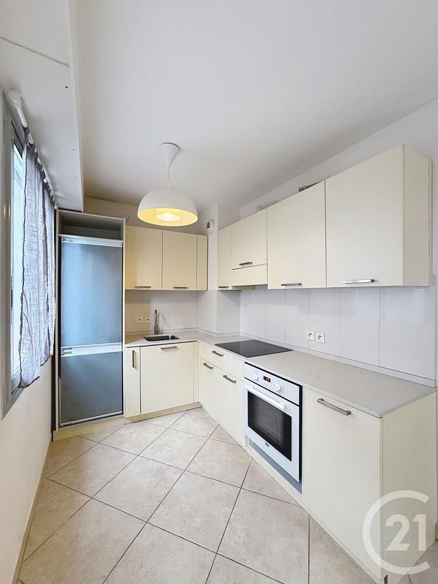 Appartement F2 à vendre - 2 pièces - 45,74 m2 - Juan Les Pins - 06 - PROVENCE-ALPES-COTE-D-AZUR