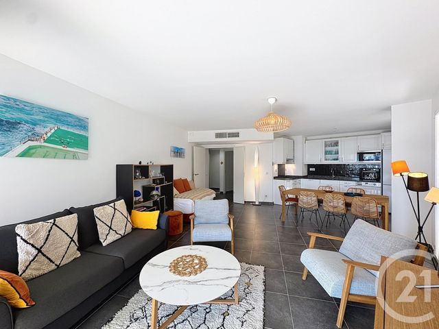 Appartement F3 &agrave; vendre - 3 pi&egrave;ces - 74 m2 - Cannes - 06 - PROVENCE-ALPES-COTE-D-AZUR