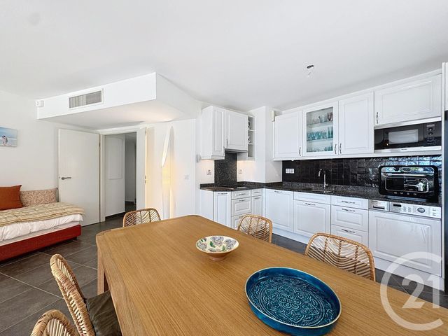 Appartement F3 &agrave; vendre - 3 pi&egrave;ces - 74 m2 - Cannes - 06 - PROVENCE-ALPES-COTE-D-AZUR