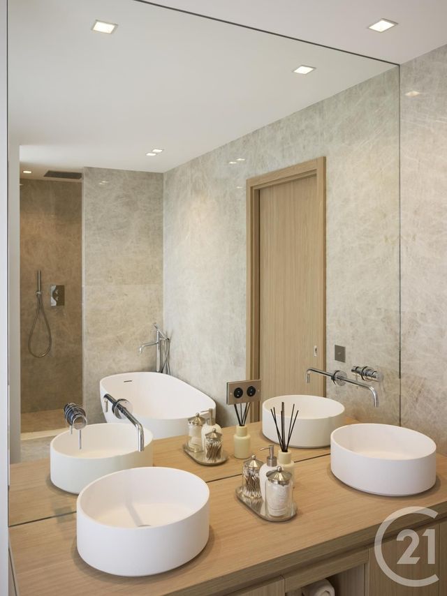 Appartement &agrave; vendre - 3 pi&egrave;ces - 108,69 m2 - Cannes - 06 - PROVENCE-ALPES-COTE-D-AZUR