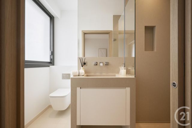 Appartement &agrave; vendre - 3 pi&egrave;ces - 108,69 m2 - Cannes - 06 - PROVENCE-ALPES-COTE-D-AZUR