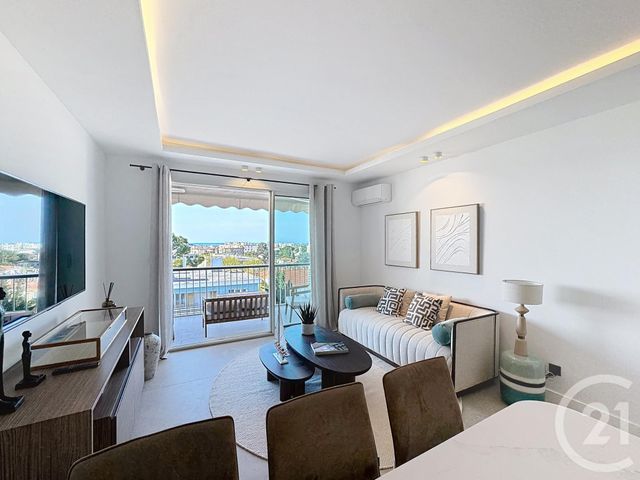 Appartement F3 &agrave; vendre - 3 pi&egrave;ces - 54,21 m2 - Cannes - 06 - PROVENCE-ALPES-COTE-D-AZUR