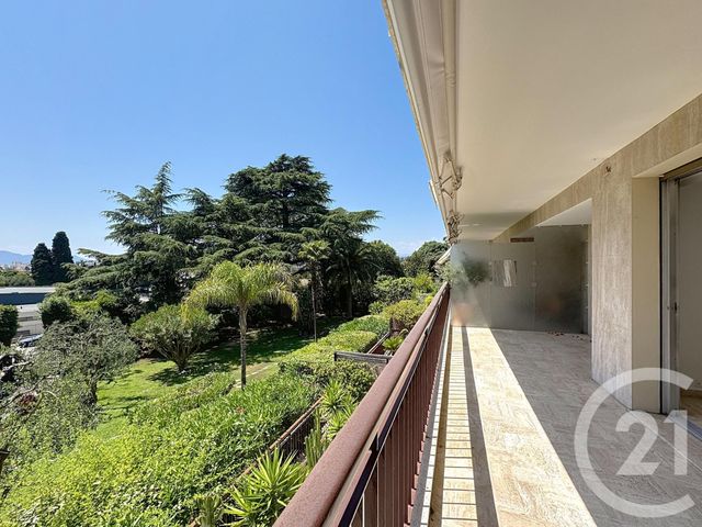 Appartement F3 à vendre - 3 pièces - 85,03 m2 - Cannes - 06 - PROVENCE-ALPES-COTE-D-AZUR