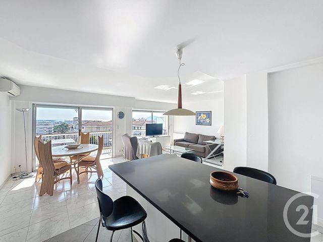 Appartement F3 &agrave; vendre - 3 pi&egrave;ces - 65,11 m2 - Cannes - 06 - PROVENCE-ALPES-COTE-D-AZUR