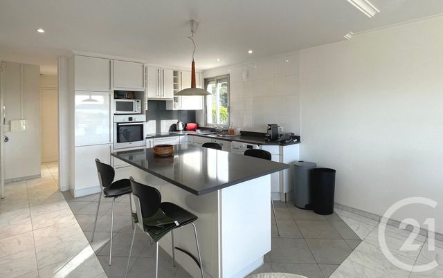 Appartement F3 &agrave; vendre - 3 pi&egrave;ces - 65,11 m2 - Cannes - 06 - PROVENCE-ALPES-COTE-D-AZUR