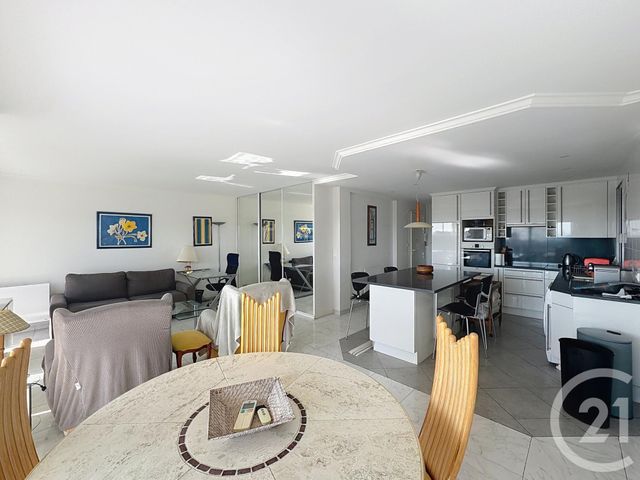Appartement F3 &agrave; vendre - 3 pi&egrave;ces - 65,11 m2 - Cannes - 06 - PROVENCE-ALPES-COTE-D-AZUR