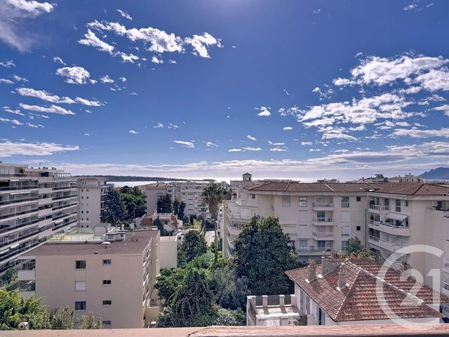 Appartement F3 &agrave; vendre - 3 pi&egrave;ces - 65,11 m2 - Cannes - 06 - PROVENCE-ALPES-COTE-D-AZUR
