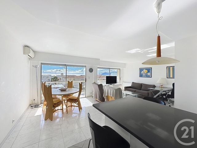 Appartement F3 &agrave; vendre - 3 pi&egrave;ces - 65,11 m2 - Cannes - 06 - PROVENCE-ALPES-COTE-D-AZUR