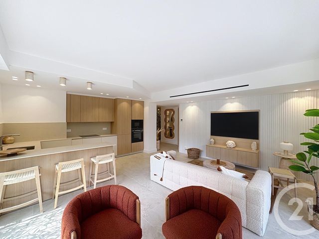 Appartement F3 à vendre - 3 pièces - 82,19 m2 - Cannes - 06 - PROVENCE-ALPES-COTE-D-AZUR