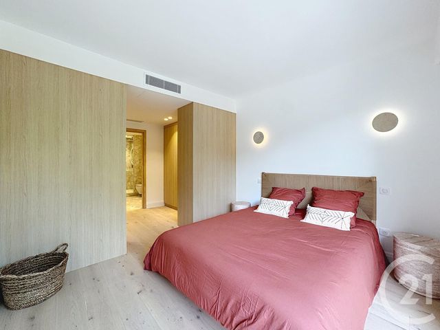 Appartement F3 à vendre - 3 pièces - 82,19 m2 - Cannes - 06 - PROVENCE-ALPES-COTE-D-AZUR