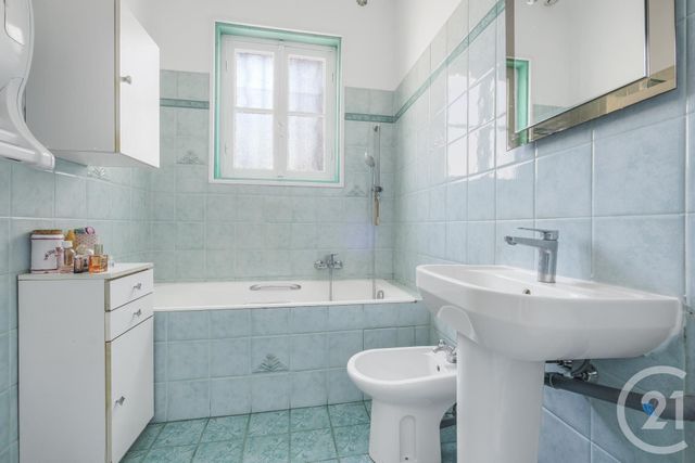 Maison à vendre - 5 pièces - 95 m2 - Cannes - 06 - PROVENCE-ALPES-COTE-D-AZUR