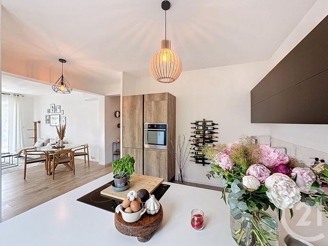 Appartement F3 à vendre - 3 pièces - 94,29 m2 - Le Cannet - 06 - PROVENCE-ALPES-COTE-D-AZUR