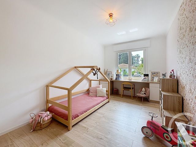 Appartement F3 à vendre - 3 pièces - 94,29 m2 - Le Cannet - 06 - PROVENCE-ALPES-COTE-D-AZUR