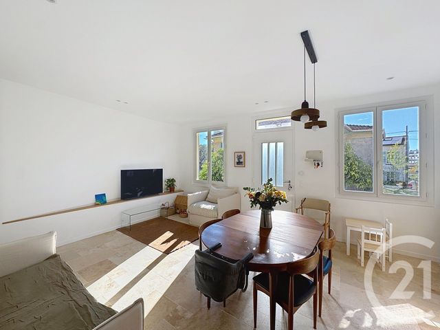 Appartement F3 &agrave; vendre - 3 pi&egrave;ces - 66 m2 - Cannes - 06 - PROVENCE-ALPES-COTE-D-AZUR