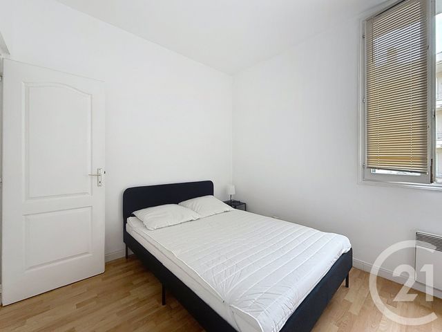 Appartement F2 à vendre - 2 pièces - 33 m2 - Cannes - 06 - PROVENCE-ALPES-COTE-D-AZUR