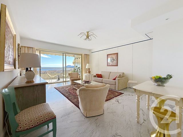Appartement F3 à louer - 3 pièces - 83 m2 - Cannes - 06 - PROVENCE-ALPES-COTE-D-AZUR