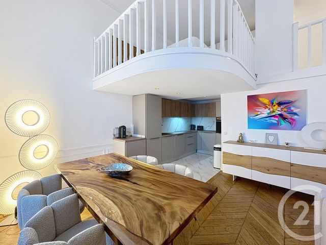 Appartement Duplex à vendre - 2 pièces - 55 m2 - Cannes - 06 - PROVENCE-ALPES-COTE-D-AZUR