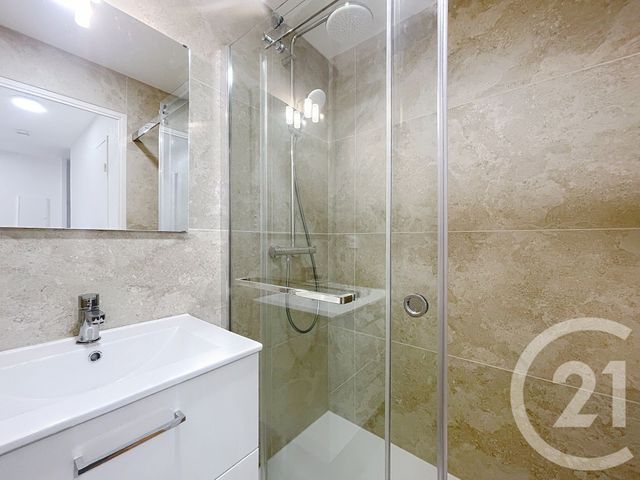 Appartement F3 à louer - 3 pièces - 40,64 m2 - Mandelieu La Napoule - 06 - PROVENCE-ALPES-COTE-D-AZUR