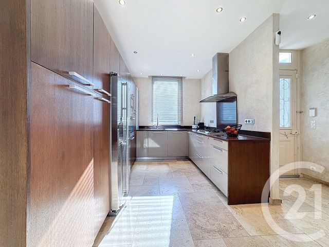 Maison à vendre - 6 pièces - 230 m2 - Cannes - 06 - PROVENCE-ALPES-COTE-D-AZUR