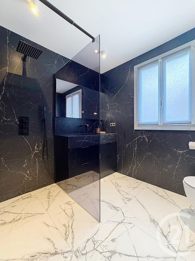 Appartement F3 à vendre - 3 pièces - 65,84 m2 - Cannes - 06 - PROVENCE-ALPES-COTE-D-AZUR