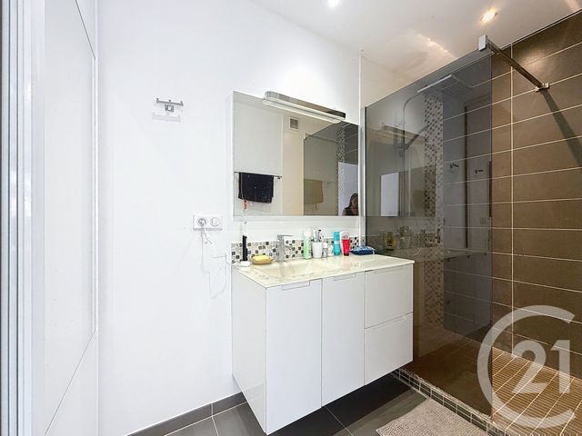 Appartement a louer cannes - 2 pièce(s) - 40.9 m2 - Surfyn